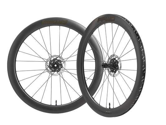 FFWD RYOT 55 Carbon Wielset - FFWD NGAGE Naaf