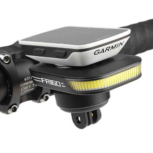 Ravemen FR160 onder Garmin fietscomputer gemonteerd