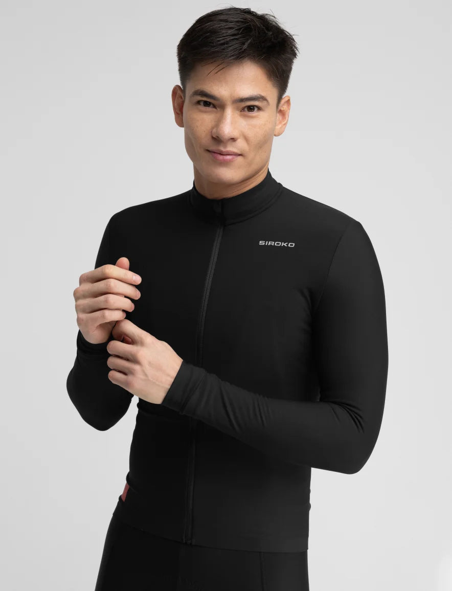 SIROKO DW Grotto op model voorkant