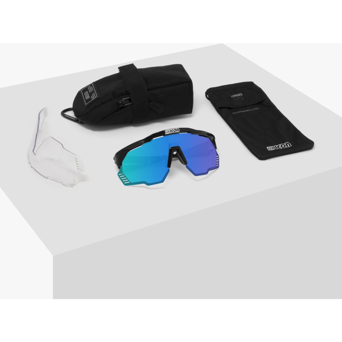 Scicon Aeroshade Kunken Blauw/Zwart inhoud doos met bril